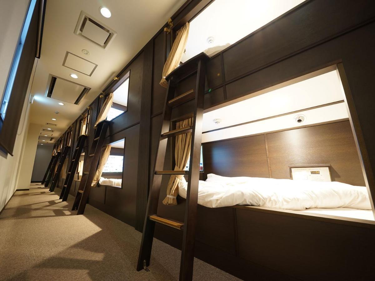 Wellcabin Tenjin - Male Only 福岡 外观 照片