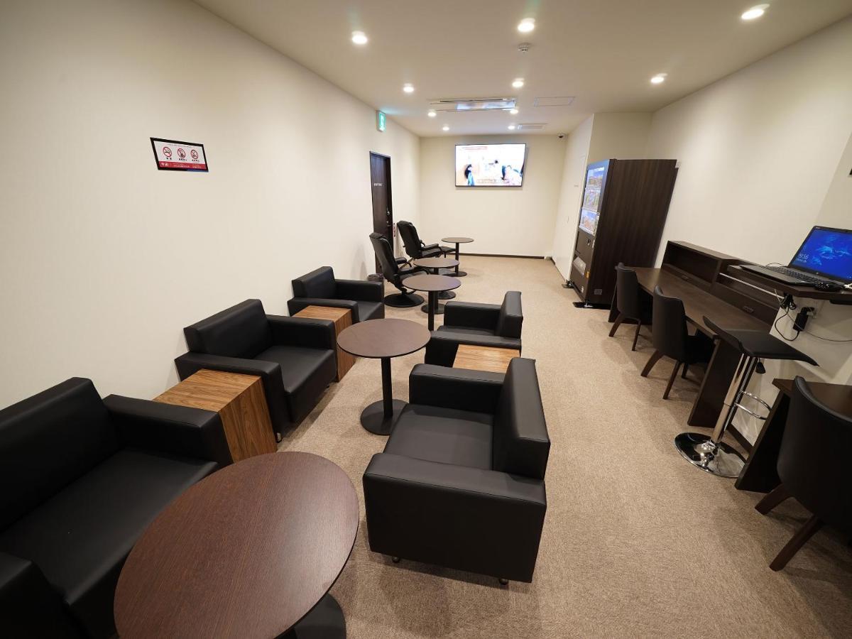 Wellcabin Tenjin - Male Only 福岡 外观 照片