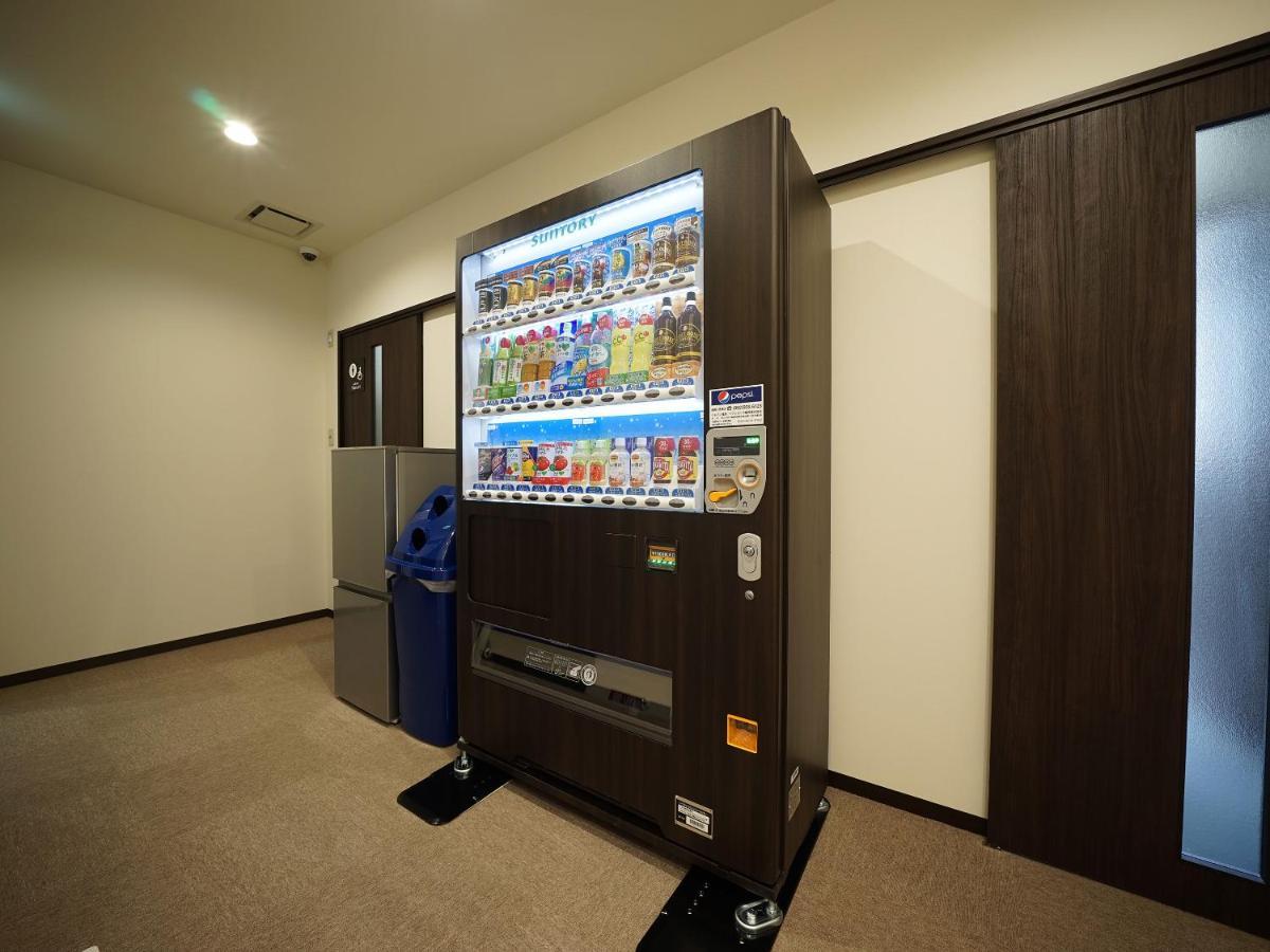 Wellcabin Tenjin - Male Only 福岡 外观 照片