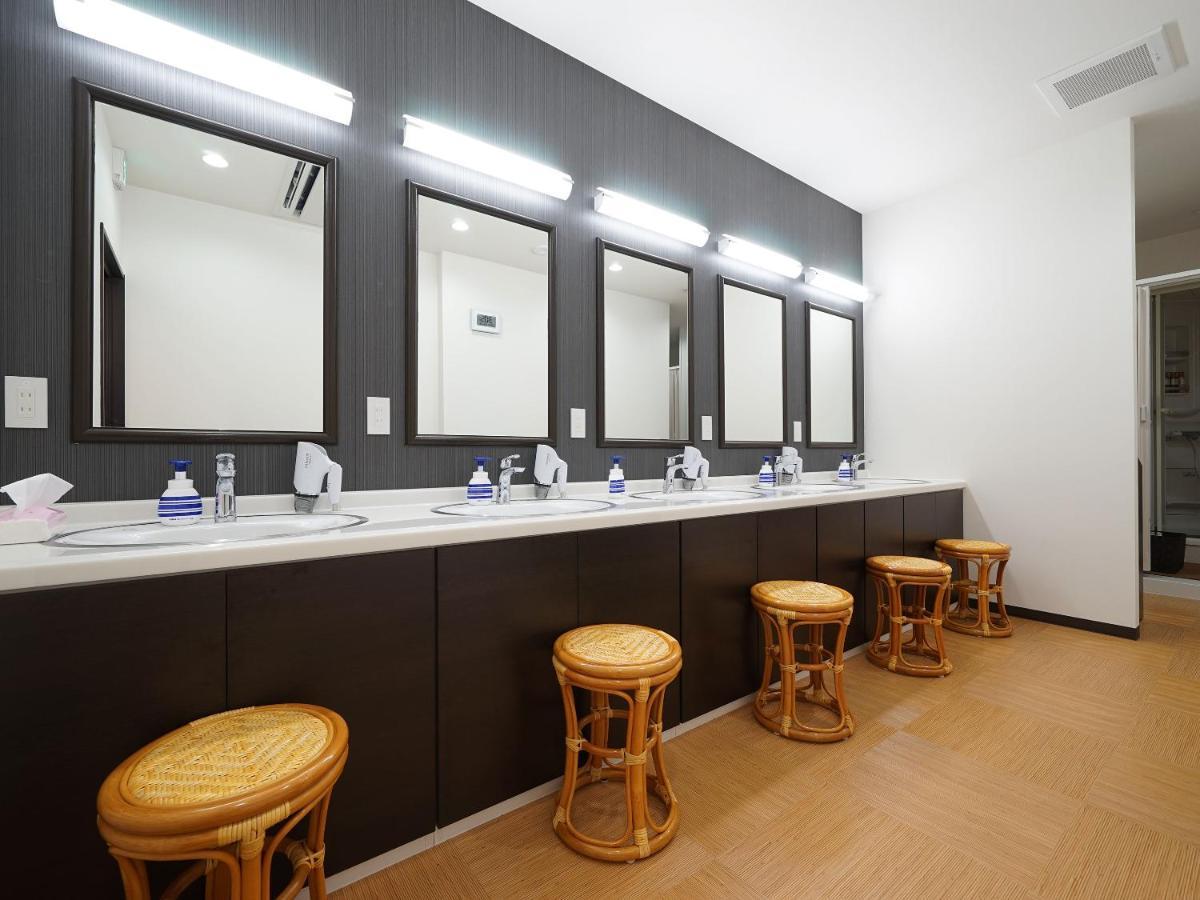 Wellcabin Tenjin - Male Only 福岡 外观 照片